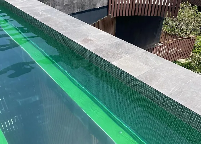Apartment Unique Ph With Ocean View And Jacuzzi 3bed 4bath *